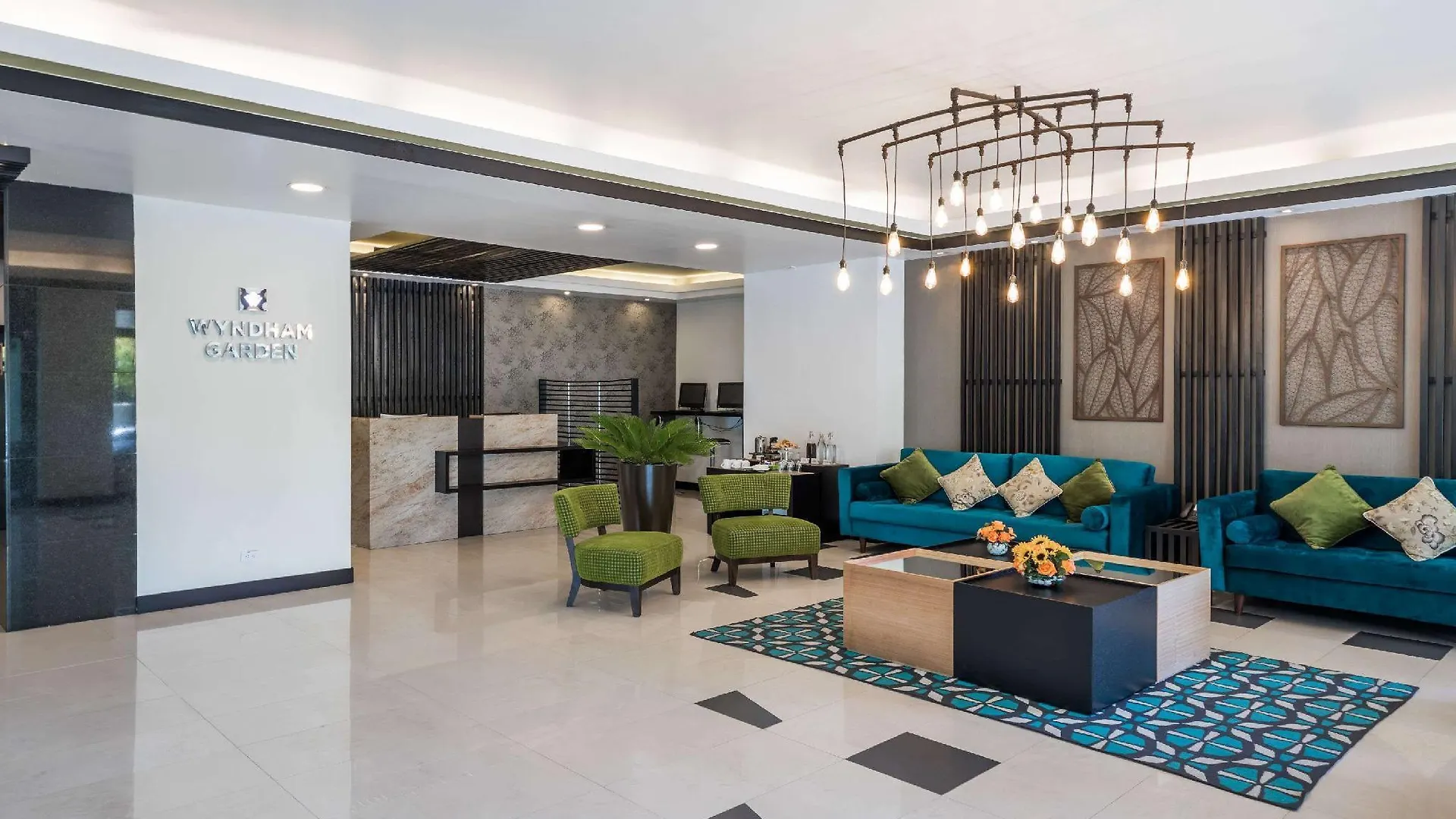 Hotel Wyndham Garden Quito
