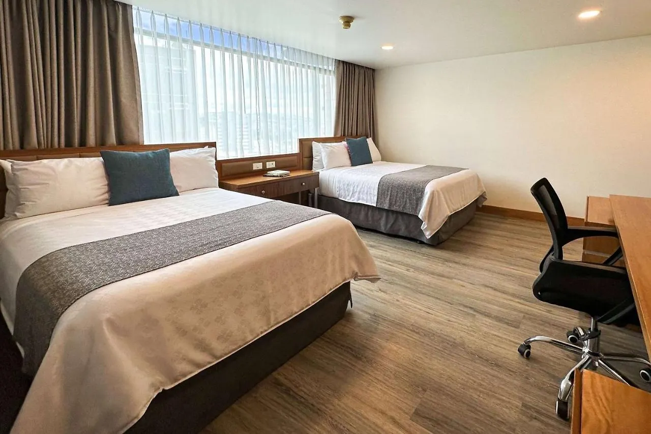 Hotel Wyndham Garden Quito 4*,  Ecuador