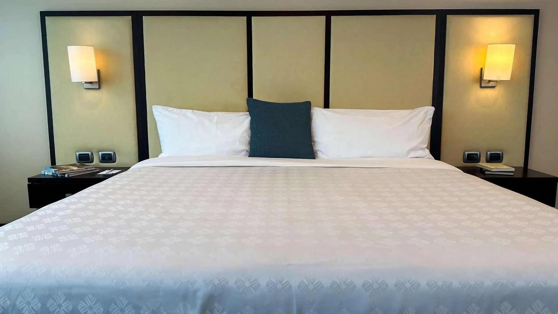 Hotel Wyndham Garden Quito