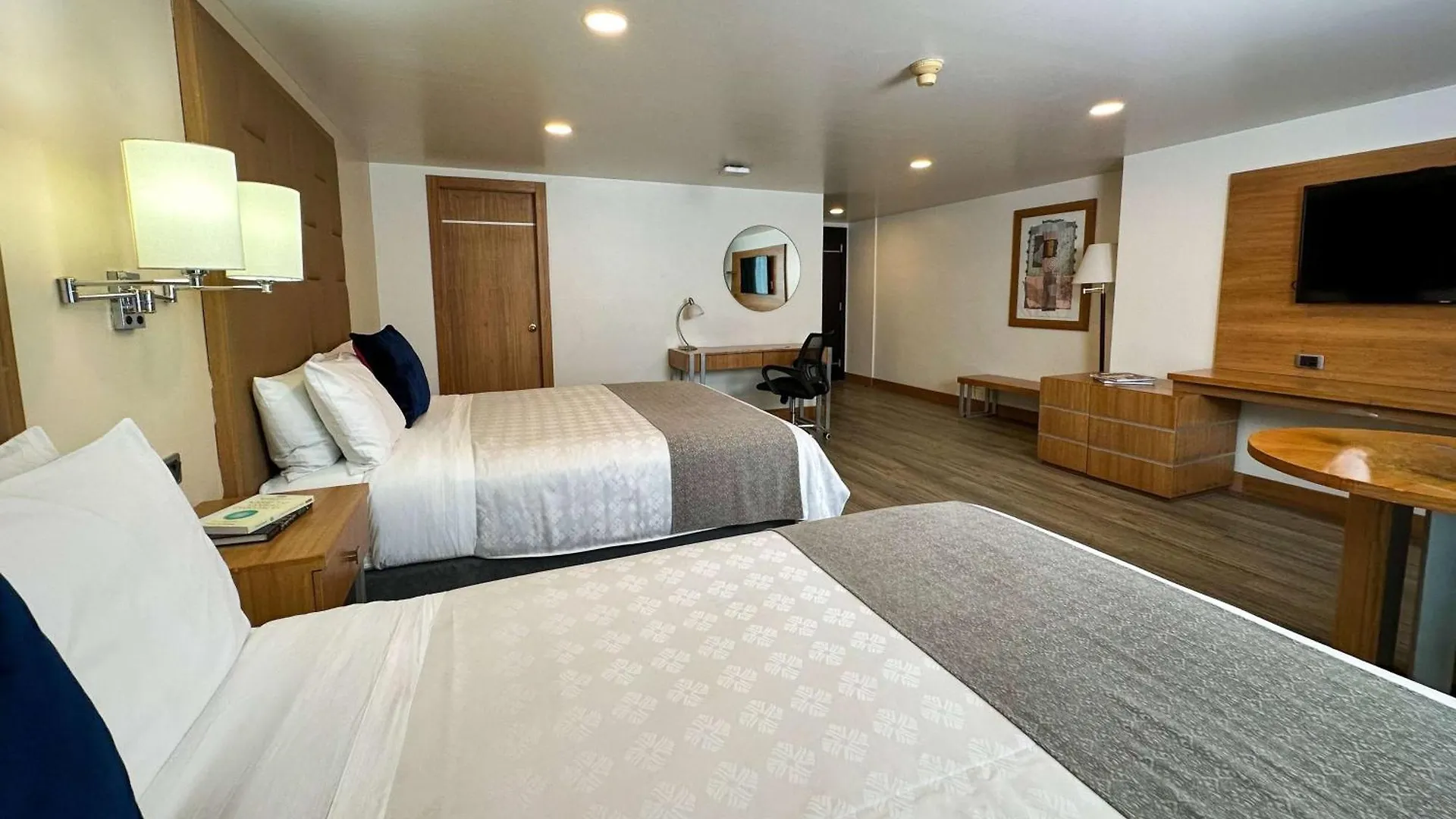 Hotel Wyndham Garden Quito