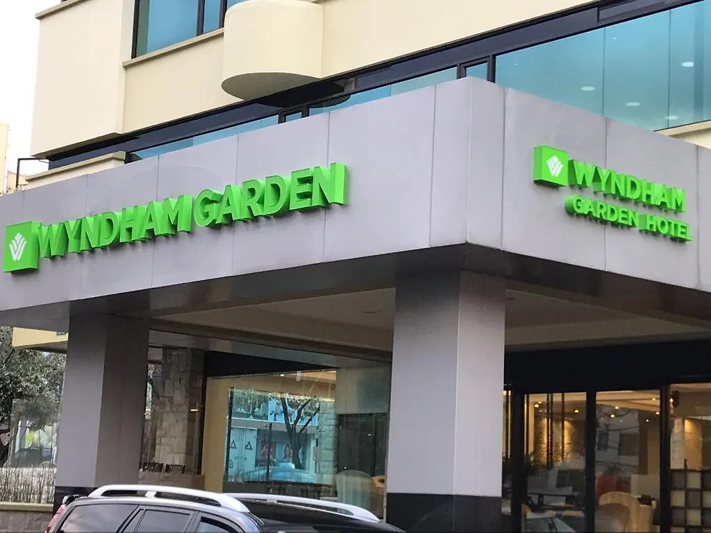 Hotel Wyndham Garden Quito
