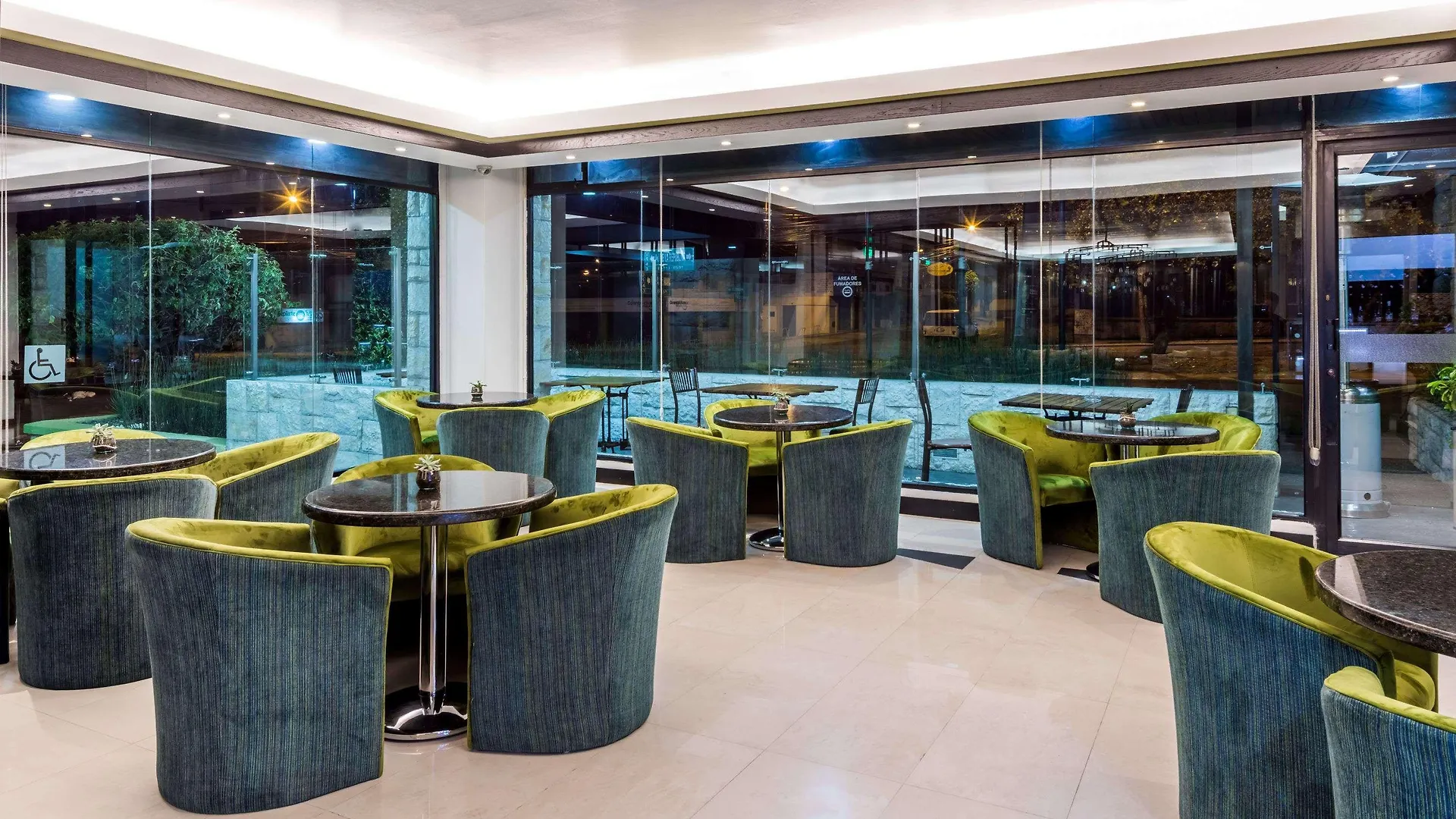 ****  Wyndham Garden Quito Hotel Ecuador