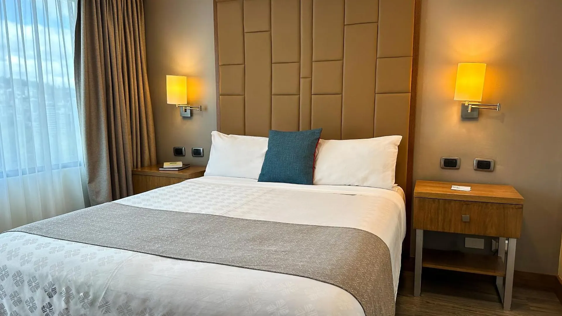 ****  Wyndham Garden Quito Hotel Ecuador