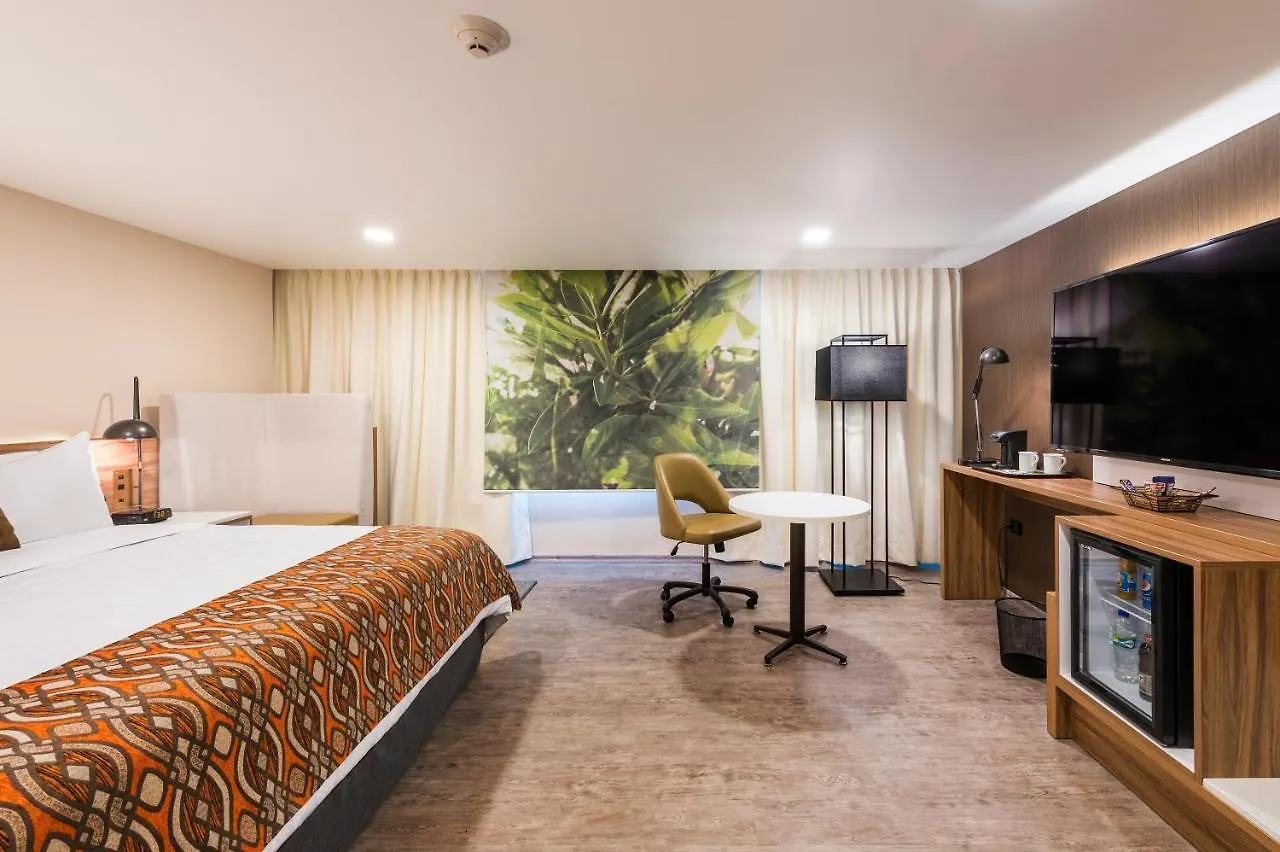 Wyndham Garden Quito Hotel