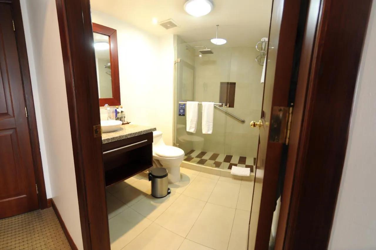 Wyndham Garden Quito Hotel Ecuador
